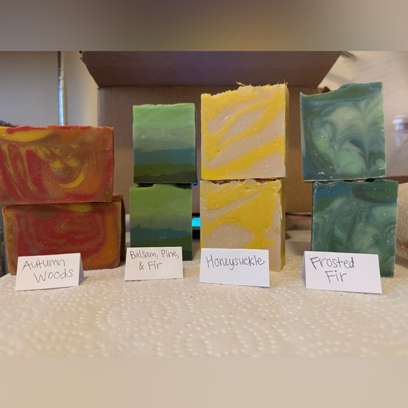 CUSTOM Handmade Soap Bundle for @thunderpuppy ☺️💗 - Picture 6 of 7